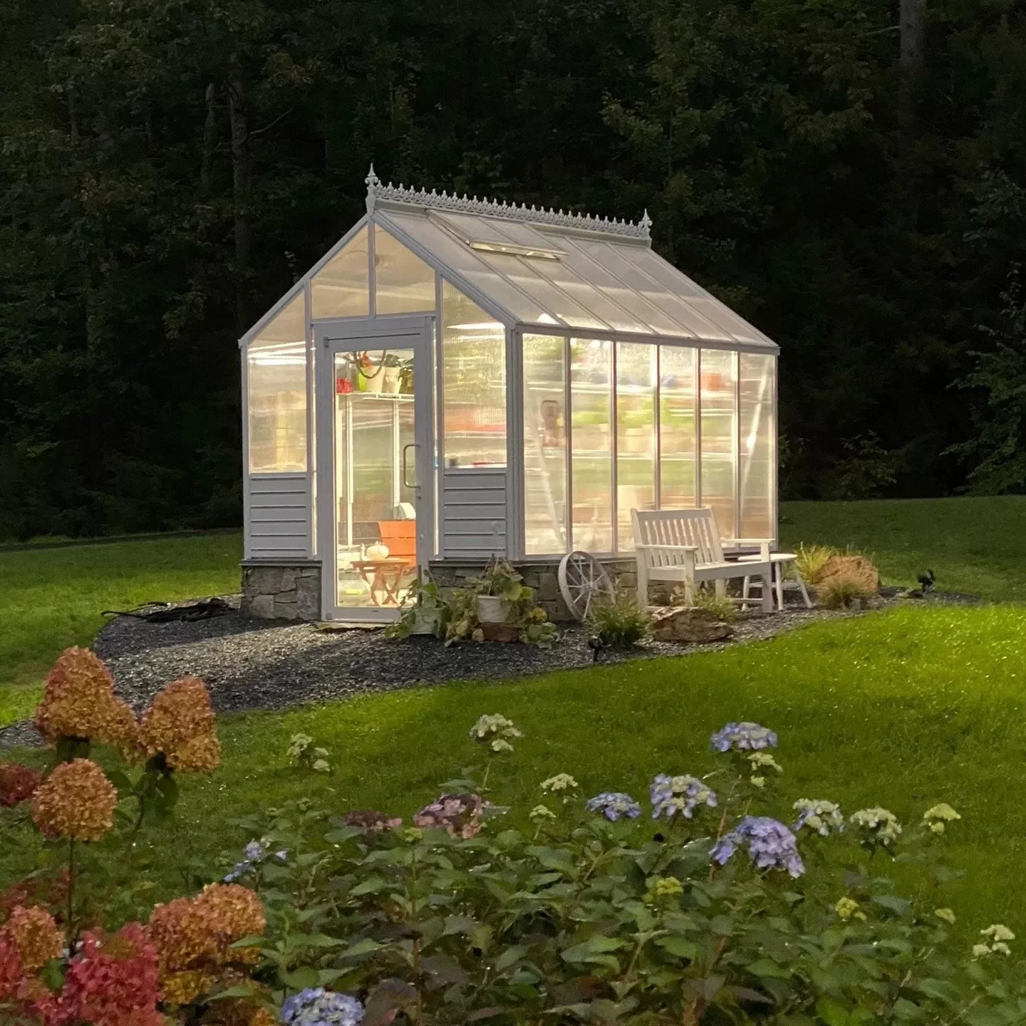 Cottage Glass Greenhouse Kit with 3mm Tempered Glass Panels and Aluminum Frame - Image 5
