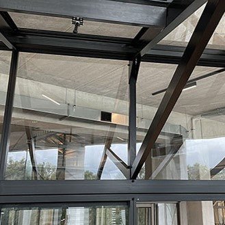Modern Glass Greenhouse Kit with 4mm Tempered Glass and Aluminum Frame - Image 6