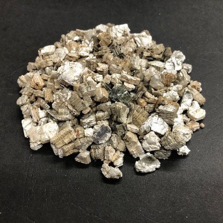 Thermo-O-Rock 4 cu. ft. Bag Coarse Vermiculite - Image 2